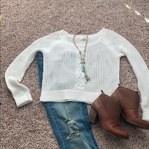 Chunky loose knit white sweater